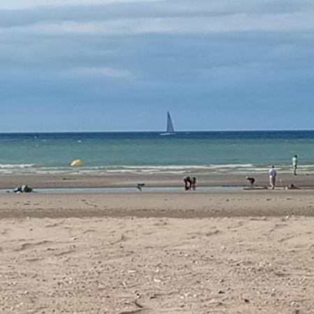 Chambre Avec Salle D'Eau Privative Dunkirk Exterior photo